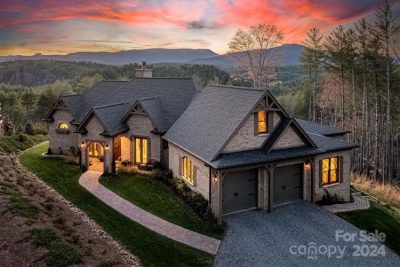 5608 Table View Lane (002)